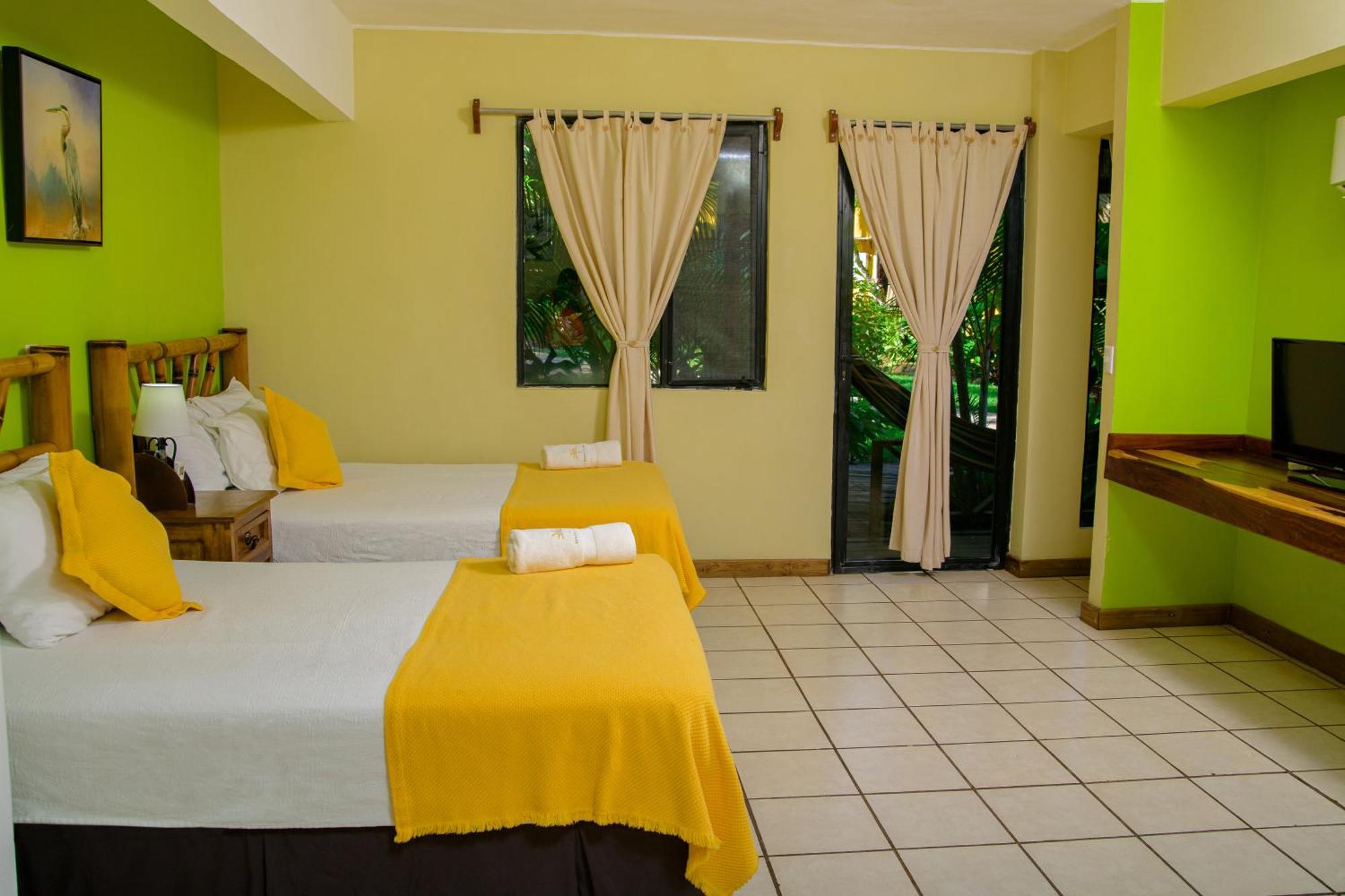 Banana Palms Hotel نهر دولسي المظهر الخارجي الصورة